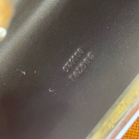 VINTAGE BLACK/WHITE TWIN Skull Clasp Clutch - Picture 16 of 16